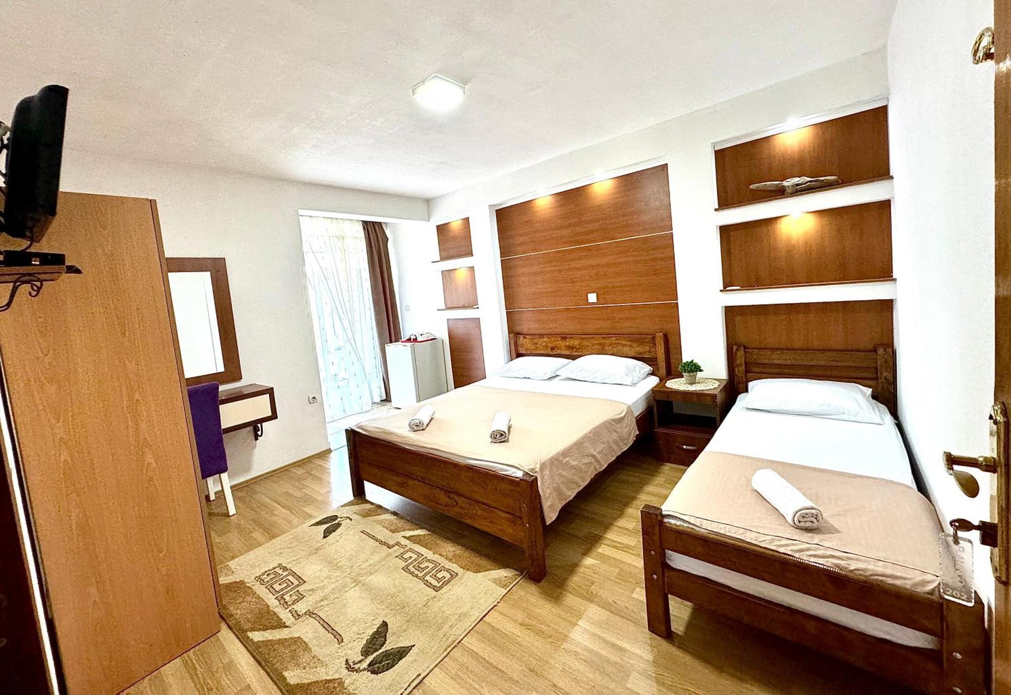 Apartments Flamingo 乌尔齐尼 外观 照片